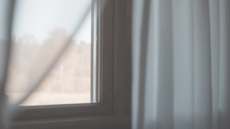 Jakie są przyczyny przewiania pleców?